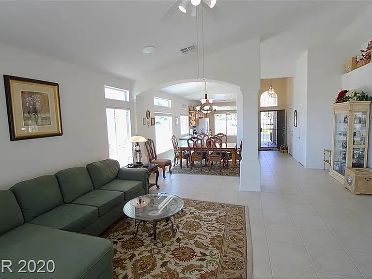 4310 Gasparville St — Photo 7