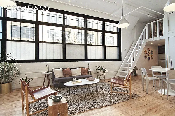 Rented by Compass | media 7