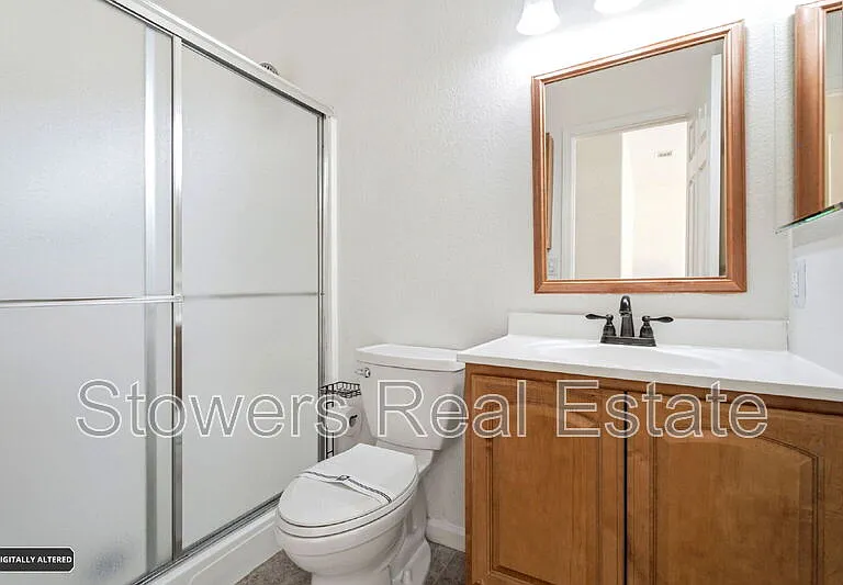 318 Joyce St — Photo 41