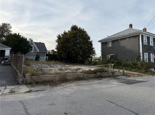 33 Epworth Ave, West Warwick, RI 02893