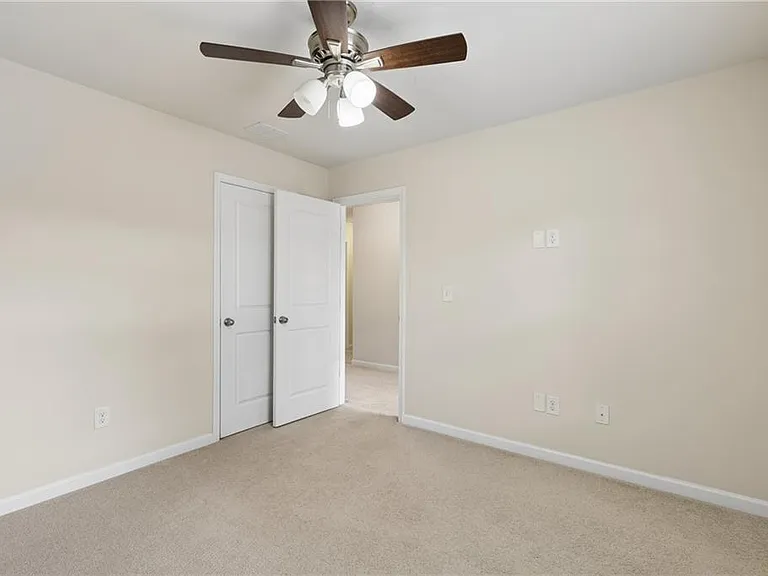 5011 Morriscastle Dr — Photo 21