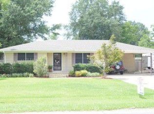 1623 Sumrall Rd, Columbia, MS 39429