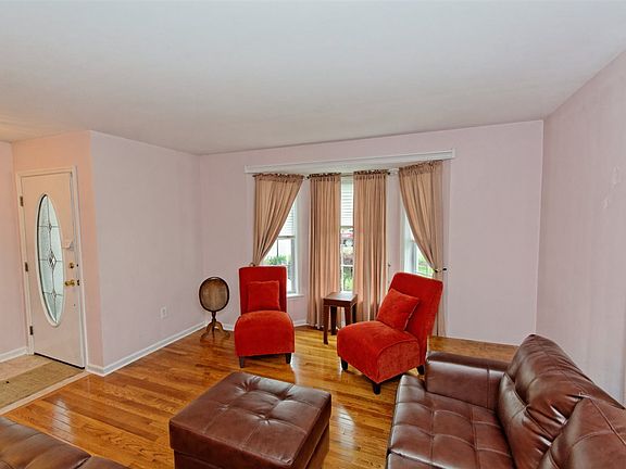 4th image of 1 Bonniview Ct