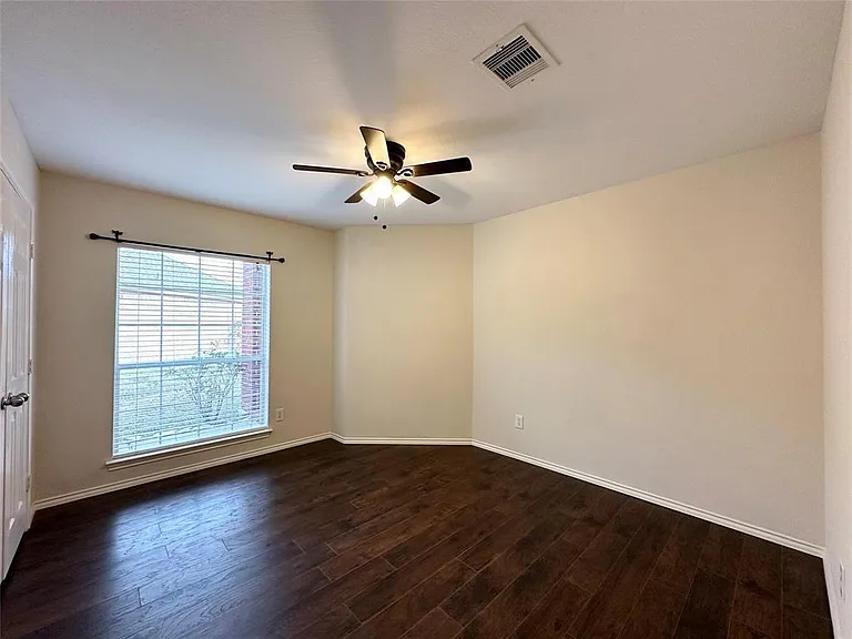 1707 Magnolia Lk — Photo 38