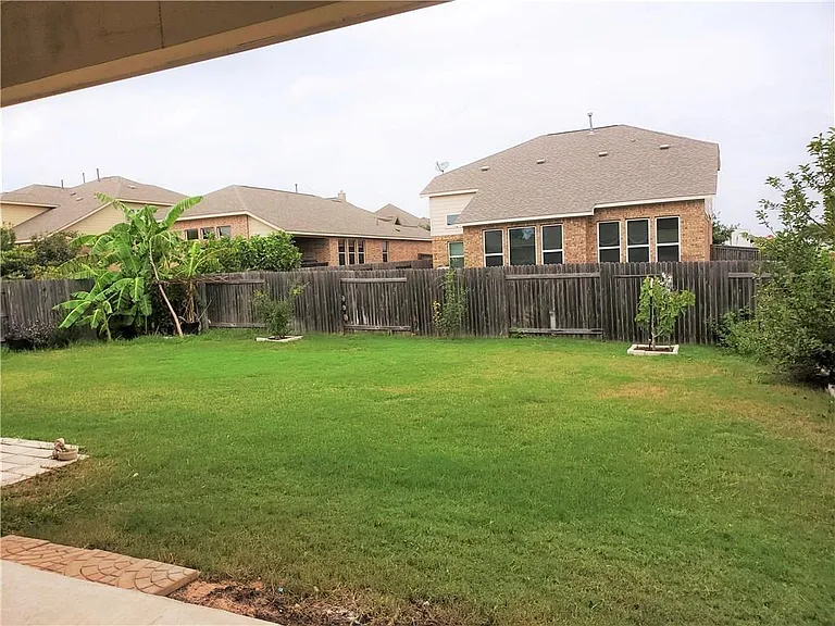 20016 Wearyall Hill Ln — Photo 23