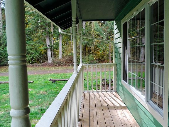 2nd image of 17711 Vine Ln SE