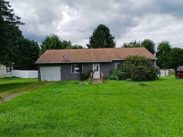 355 Beautyline Dr, Salix, PA 15952