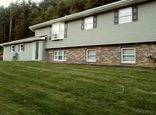 5327 Five Points Rd, Indiana, PA 15701