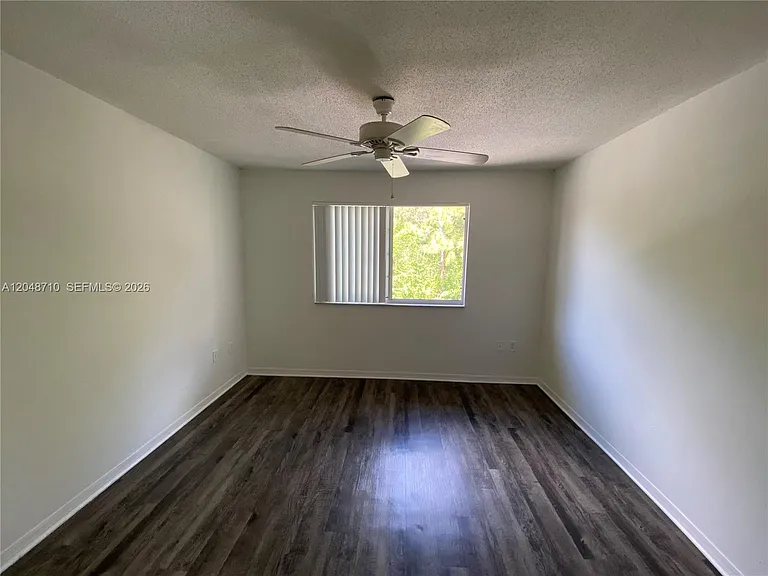 4177 N Haverhill Rd #808 — Photo 34
