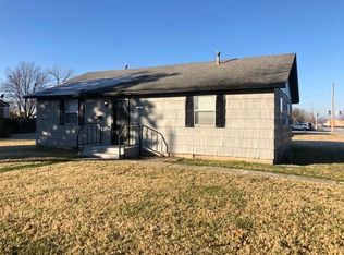 1302 S Jefferson St, Webb City, MO 64870