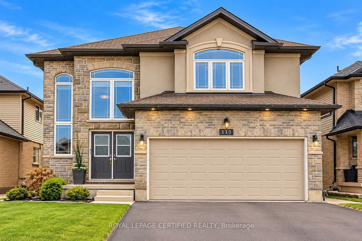 4 bed, $4,500 — Photo 1