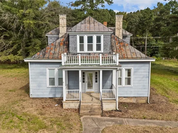 729 Inverness Rd, Burkeville, VA 23922