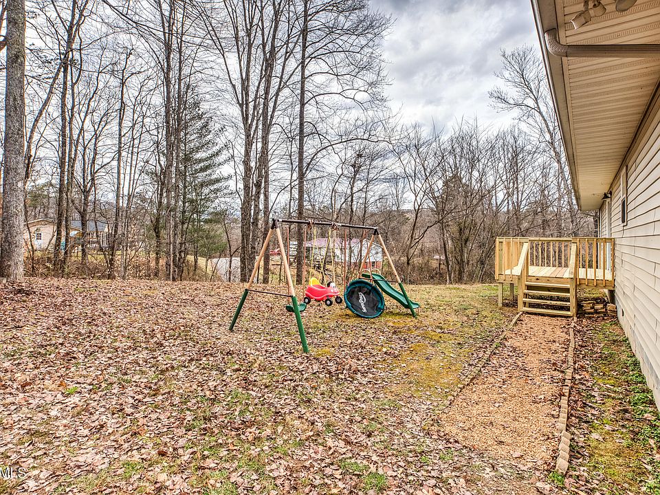 222 Disney Ln, Caryville, TN 37714 Zillow