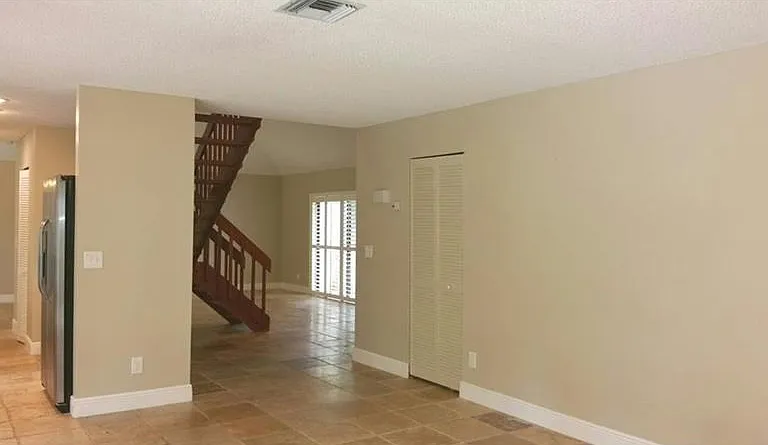 8792 SW 57th St — Photo 9