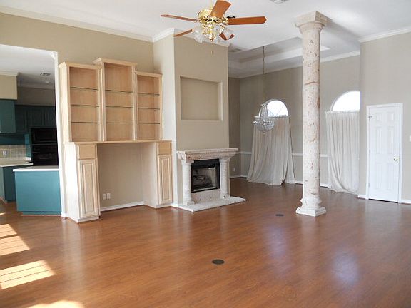4th image of 513 Porpoise Dr