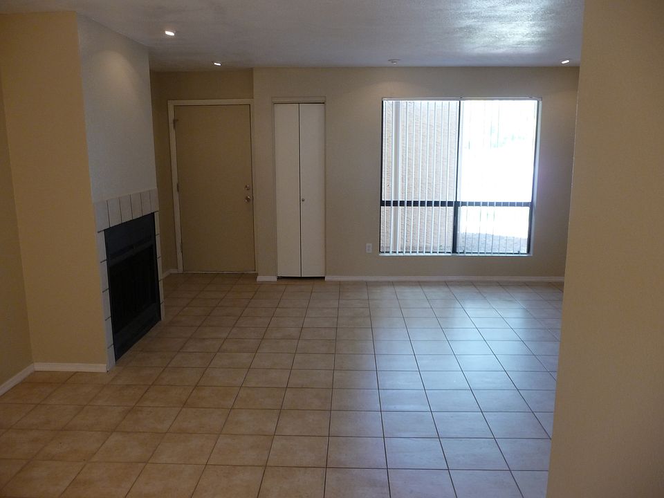 1st image of 11640 N 51st Ave APT 104
