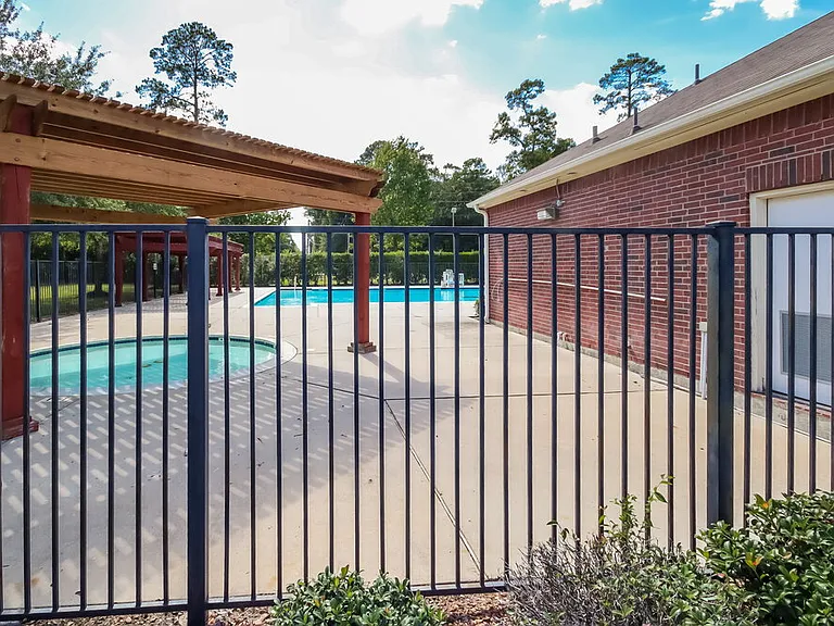 4601 Clemwood Ln — Photo 22