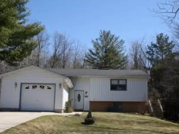 914 Main St, East Jordan, MI 49727