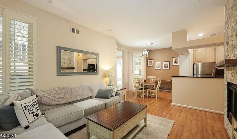 19 Quail Brook Ct — Photo 4