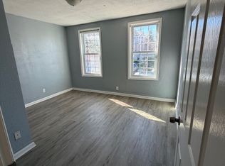 392 Stanford St, Perth Amboy, NJ