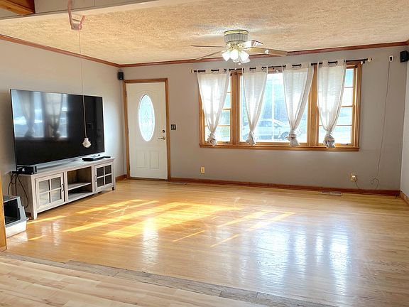 2nd image of 341 Becklea Dr