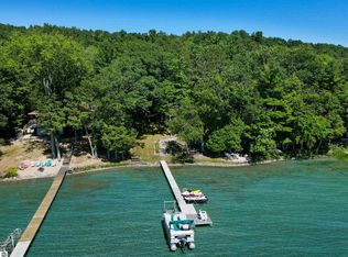 7153 Deadstream Rd, Honor, MI 49640