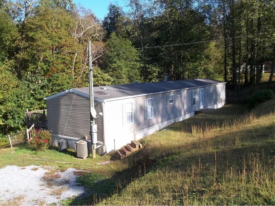 1st image of 107 Autumn Wood Ln #0