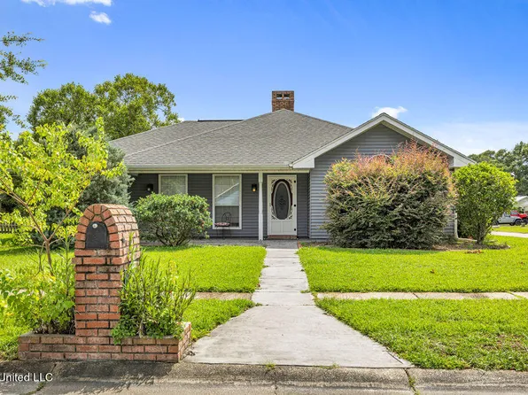 1 Chloe Ct, Long Beach, MS 39560