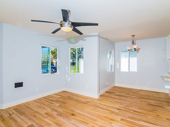5th image of 3714 Lotus Dr