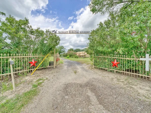 1470 Fellowship Ln, Madisonville, TX 77864