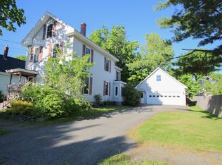 121 Elm St, Bangor, ME 04401