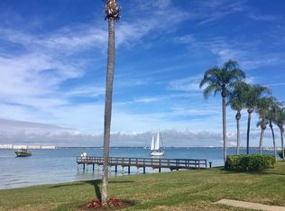 6211 Sun Blvd APT 215, Saint Petersburg, FL 33715