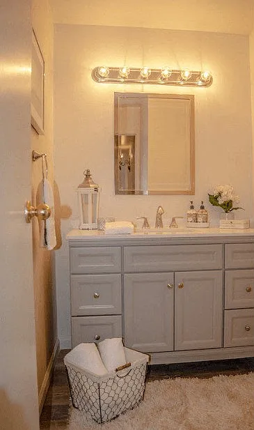 Dutch Village Apartments — Photo 4