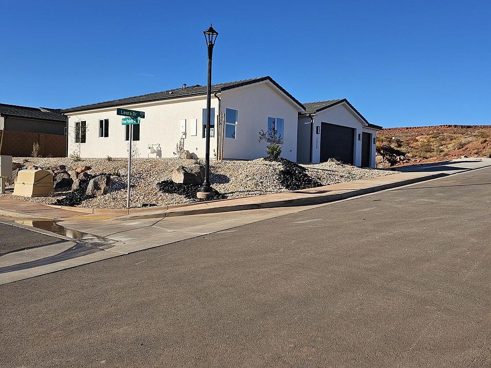 2nd image of 1919 N Leora Dr