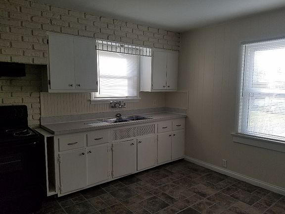 2nd image of 5597 Biscayne Ave