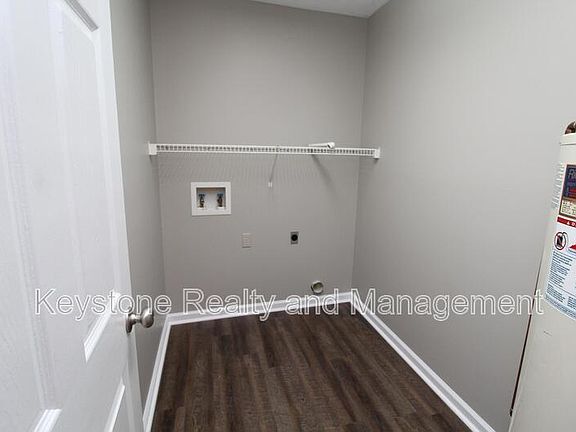 4th image of 927 Lc Ave