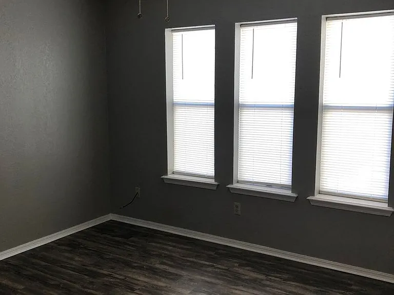 902 NE Tortoise Dr — Photo 21
