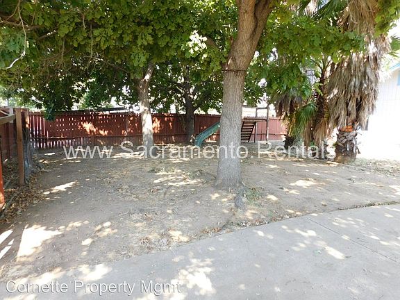 4th image of 3721 Myrtle Ave