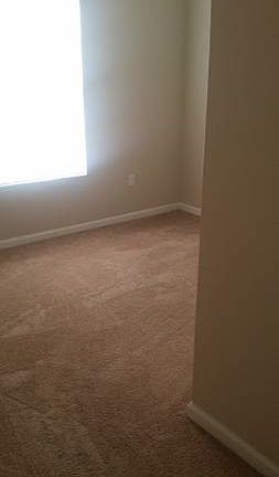 4th image of 6050 Gibson Ave