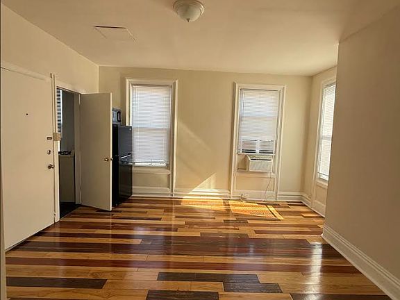 2nd image of 44 Remsen Ave #2