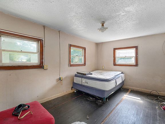 5th image of 535 N Clay Street