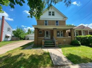 1921 Forest Ave, Niagara Falls, NY 14301