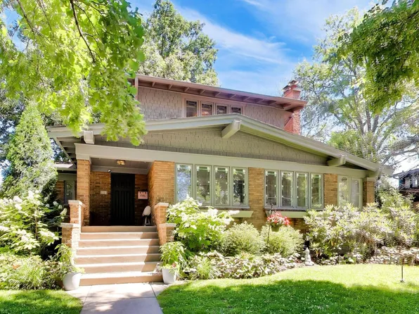 322 Oak Cir, Wilmette, IL 60091