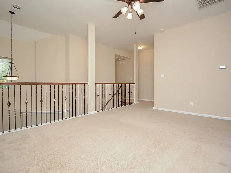 22 Cheswood Manor Dr — Photo 21