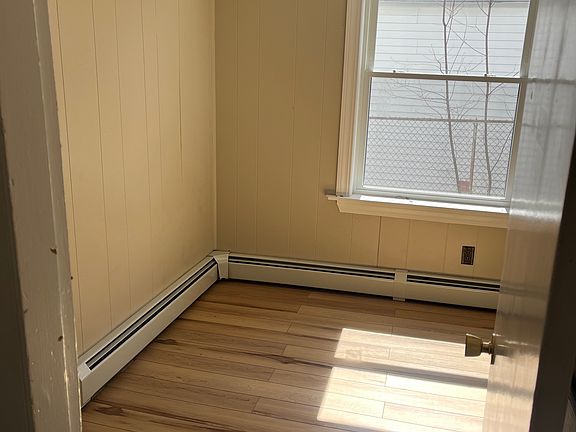 5th image of 40 Aroostook Ave #1