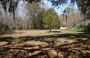 3rd image of 2901 W Cypress Dr