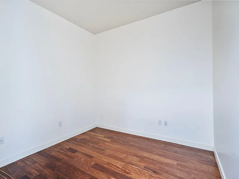 922 NW 11th Ave #509 — Photo 24