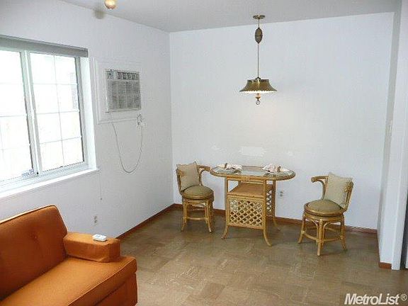 5th image of 4716 Norm Cir