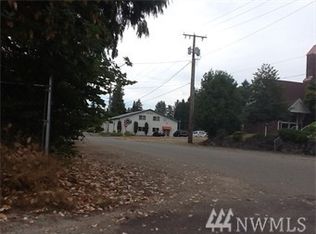 3690 W G St, Bremerton, WA 98312