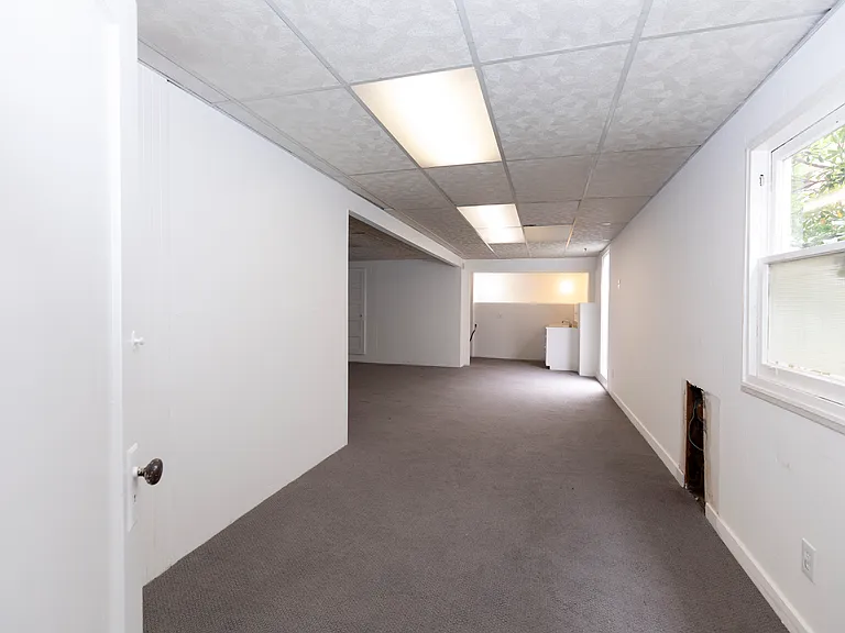 373 Moraga Ave — Photo 47